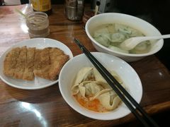 -潘国仙耳光馄饨(黄家阙路店)