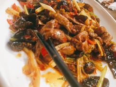 泡椒仔姜鲜牛肝-伊兰麒兰馨园·川菜·清真馆(339电视塔店)