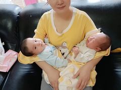 -臻爱住家月嫂育儿嫂(万达店)