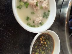 -老来福·非遗酸汤兔(凯旋路店)