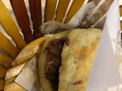 -闫家驴肉老店(华电一校店)