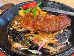 -玛格萝妮比萨屋(四平店)