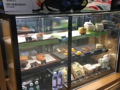 面包甜点陈列柜-星巴克(深圳布吉万象汇4F店)