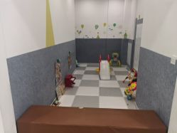 -Pony Baby宝尼婴幼儿游泳SPA馆