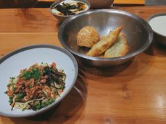 -弄堂咪道-饭香·面香·馄饨香(兴梅店)
