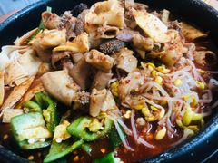 辣炒肥肠锅-屋里家延边朝鲜族冷面(南园店)
