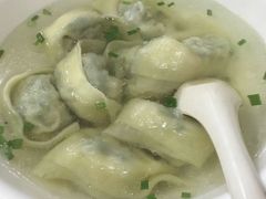 汤馄饨-潘国仙耳光馄饨(黄家阙路店)