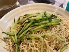 小份凉面-肥肥虾庄·金牌油焖大虾(汉口城市广场店)