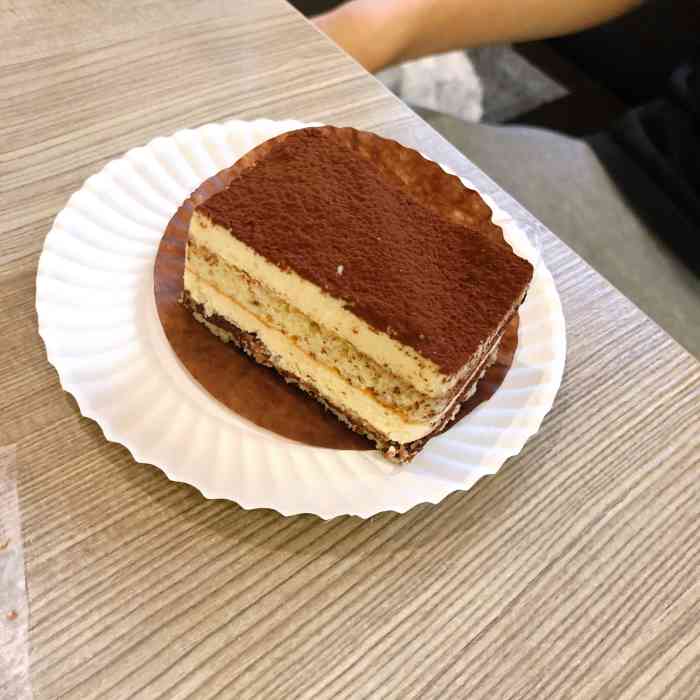 blue洛兰西点(粮道街店)-"「抹茶巧克力」分量有点少,味道还可以吧.