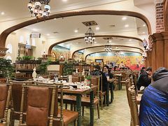 大堂-清真·玛丽亚新疆菜主题餐厅(浙江中路店)