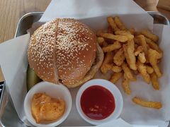 -悠航SLOWBOAT(三里屯店)