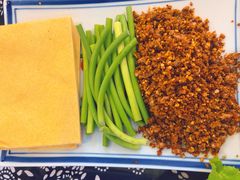 -八两八金·莱芜特色炒鸡(市南漳浦路店)