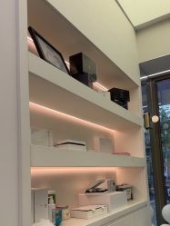 -PE SALON