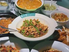 -费大厨辣椒炒肉(万家丽一店)