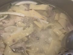 -润园四季椰子鸡火锅(南山海岸城店)