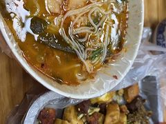 -二钢串叔麻辣烫(华龙大厦店)