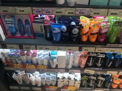 -综合保税区进口商品直销中心(新百店)
