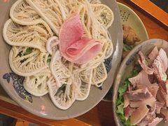 -渝大狮毛肚老火锅(遂宁万达店)