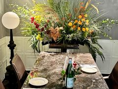 -LESCEDARS Brasserie Bistro香柏树