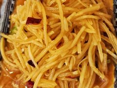 酸辣土豆丝-维吾尔餐厅(宜山路店)