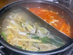 酸汤鱼火锅-阿婉贵州苗家酸汤鱼(梅林店)