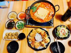 -源味屋韩式火锅&炸鸡(鼎城当代商城店)