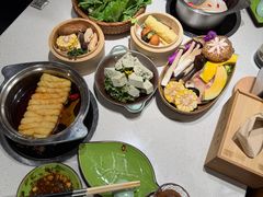 一叶招牌锅-一叶一世界•素食餐厅(新光天地店)