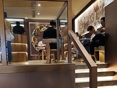 -霸王茶姬(上海恒基名人店)