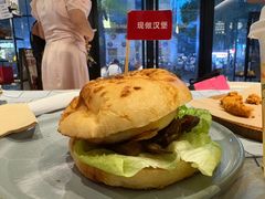 -必胜客(八一店)