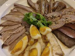 -潮界(LU·ONE凯德晶萃广场店)