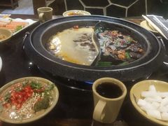 -唇辣号重庆老火锅(亦庄店)