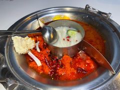 -周师兄大刀腰片火锅(磁器口直营店)