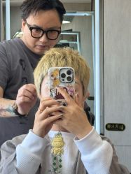 -TOP HAIR SALON