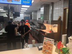 -麦当劳(十字街店)