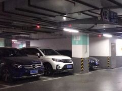 -嘉亭荟城市生活广场-停车场