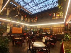 -蔼若春.传承三十年云南菜(金碧公园店)
