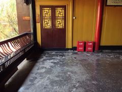 -峨眉山报国寺