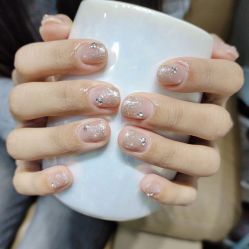 -Y2日式美甲美睫美肤沙龙