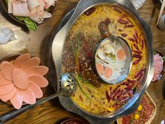 -周幺妹重庆老火锅(银泰城总店)