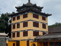 -挂甲禅寺