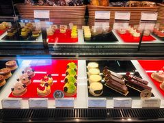 -Salon de The de Joel Robuchon(外滩18号店)