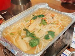 -神府路壹号·海鲜烧烤·砂锅粥·锅物(三坊七巷店)