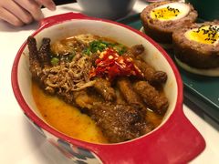 冬阴功烧鸡脚-玩味工厂·东南亚特色餐厅(太古里店)