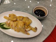 -侬佳蒸菜馆(听潮店)