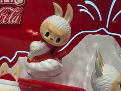 -泡泡玛特POPMART(蓝色港湾店)