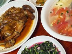 -芦茨金富饭庄·25年老字号·专做稻草鸡