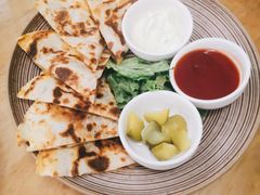 鸭肉饼配色拉-Money Shops(愚园路店)