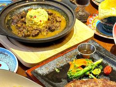 -米德维奇俄式西餐厅(西六道街店)