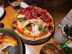 -La Strada(安福路店)