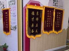 -缤纷鸟美术书法(汉神购物广场校区)